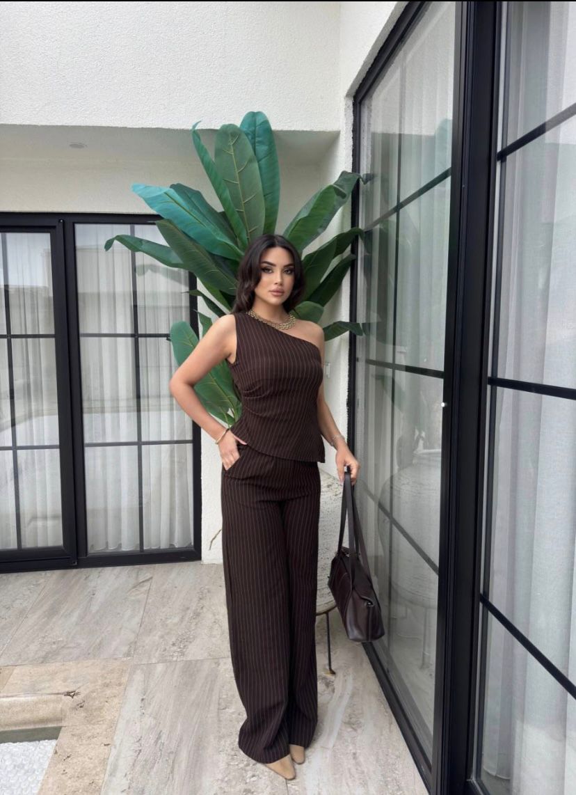 DÜŞÜK OMUZ ÇİZGİLİ TAKIM